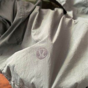 Lululemon Olive Windbreaker
